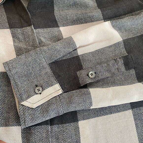 Weekend Max Mara Black and White Checkered Blouse - Picture 6 of 8